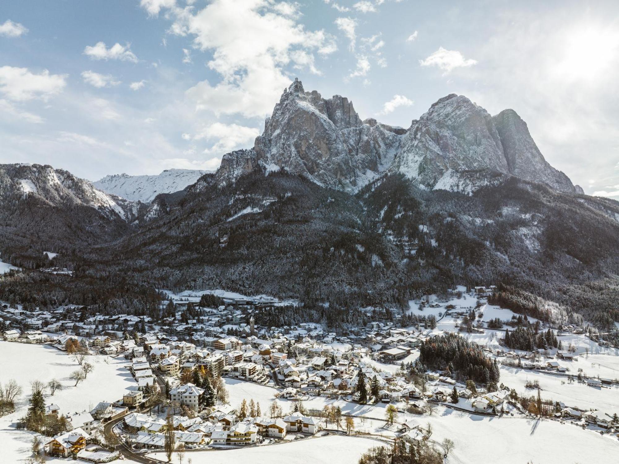 Mirabell Alpine Garden Resort & Spa シウジ エクステリア 写真